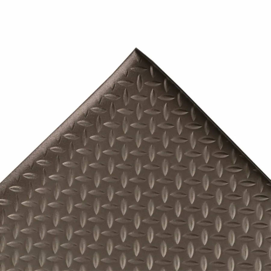 Alfombra negra Diamond Sof-Tred de 18,3m con bordes sellados. — Imagen del producto