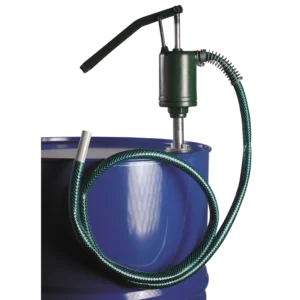 Bomba manual de palanca de hierro fundido de 20 a 35 L/min. — Producto en uso