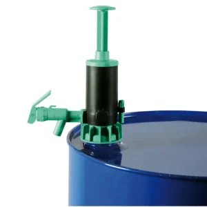 Bomba manual de pistón de polipropileno verde con junta Viton, 20 L/min. — Imagen del producto