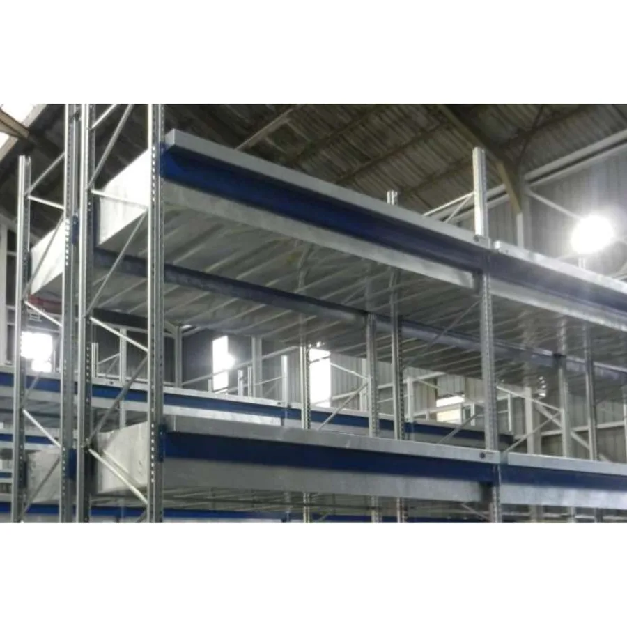 Cubeto de retención para colocar sobre rieles de 1000 litros con rejilla de 2680 x 1300 mm. — Imagen del producto