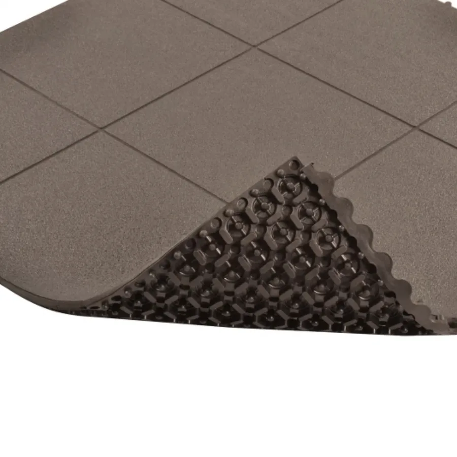 Losetas modulares Cushion-EaseTM de caucho para uso intensivo de 91cm x 91cm. — Detalle del producto
